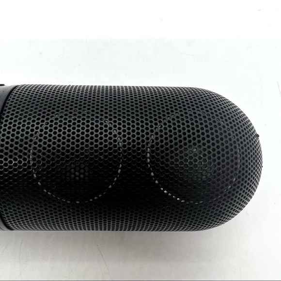 Beats by Dr. Dre Pill Speaker Wireless Bluetooth Black Tested Working #6. - Picture 6 of 9
